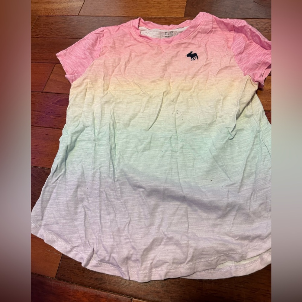 Tee shirt